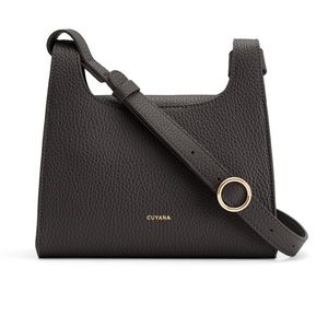 Mini loop bag. Currently unavailable online!